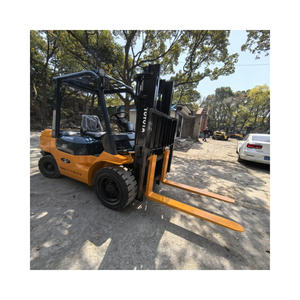 Chariot élévateur diesel Toyota FD30 d'occasion de 3 tonnes avec moteur de pompe à moteur Composants de boîte de vitesses inclus Haute performance - Product Image 1