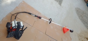 Mochila <span class=keywords><strong>desbrozadora</strong></span> H541 <span class=keywords><strong>desbrozadora</strong></span> <span class=keywords><strong>precio</strong></span> recortadora <span class=keywords><strong>de</strong></span> césped eléctrica recortadora <span class=keywords><strong>de</strong></span> hilo <span class=keywords><strong>de</strong></span> <span class=keywords><strong>gasolina</strong></span> - Product Image 2