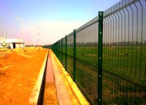 Valla de seguridad de prisión de alta resistencia 358, red de malla de alambre de acero de hierro galvanizado antiescalada para puerta de construcción, privacidad - Product Image 3