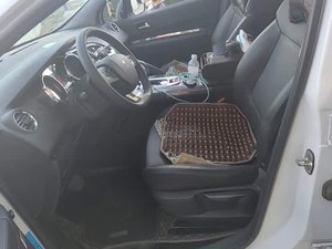 <span class=keywords><strong>Peugeot</strong></span> 3008 2016, 2.0L, SUV, Gasolina, Tracción Delantera, Volante a la Izquierda, Asientos Oscuros, Edición Clásica - Product Image 3
