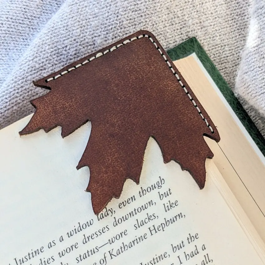 Maple Leaf Genuine Leather Bookmark Leather Corner Book Page Mark Book Accessories Gift for Reading Lover Kids