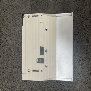 เซอร์โวไดรฟ์ Yaskawa Sgdv-180a01a ตัวควบคุมมอเตอร์อุตสาหกรรมโลหะ ญี่ปุ่น - Product Image 2