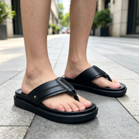 Vente en gros de tongs ouvertes pour hommes, personnalisables avec logo, respirantes, écologiques, confortables, de qualité supérieure, multicolores, à semelle épaisse, pour la plage, OEM