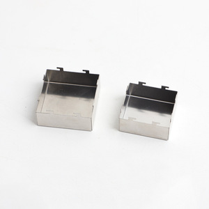 Pince de contact à ressort en acier inoxydable avec service de placage nickel-or - Product Image 3