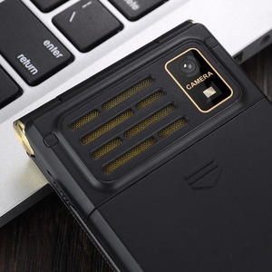 <span class=keywords><strong>Téléphone</strong></span> <span class=keywords><strong>portable</strong></span> à clapet Yeemi M1, réseau GSM 2G, écran 3,0 pouces, double carte SIM, double affichage, lampe torche USB, bouton <span class=keywords><strong>téléphone</strong></span> - Product Image 5