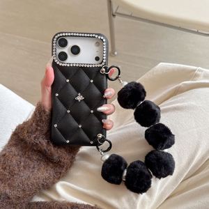 Nueva Funda de Cuero PU con Diamantes y Tacto Suave para <span class=keywords><strong>iPhone</strong></span> Air 16 15 14 <span class=keywords><strong>13</strong></span> 17Pro Max, con Correa de Muñeca de Piel Sintética y Pedrería Brillante - Product Image 4
