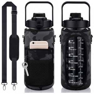 Bouteille d'eau portable 2L en plastique PC, mains libres, avec marqueur de temps motivant, poignée et paille, pour fitness, gym, sport, camping, avec pochette pour téléphone - Product Image 3