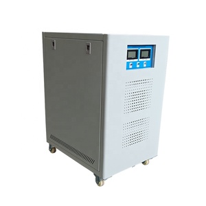 Reguladores de Voltaje Industriales AVR Trifásicos de 380V CA con Relé SVC XQ-TND-30KVA - Product Image 1