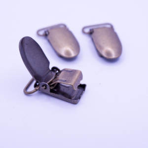 High Performance Stainless Steel Electroplated ABS DIY Hardware Heavy-Duty <b>Suspender</b> Clips 34x19mm Taiwan - Product Image 3