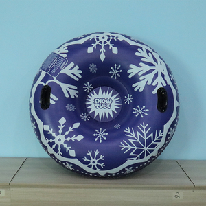 Tube à neige gonflable à motif flocon de neige avec poignées, résistant au froid, en PVC, pour la location en station de <span class=keywords><strong>ski</strong></span> et les divertissements hivernaux - Product Image 2