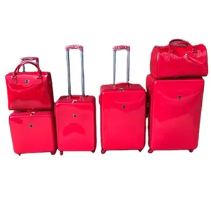 Yeni Model fabrika toptan erkek kadın sıcak satış yüksek kaliteli PU deri haddeleme 4 tekerlekler 6 adet Set bavul seyahat çantası kılıfları