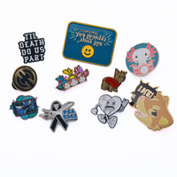 Épinglette en émail avec logo personnalisé, design floral, broche en métal alliage 2D/3D pour chapeaux et vêtements