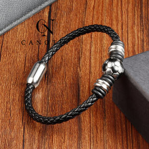Mode Football Charme Bracelets pour Hommes <span class=keywords><strong>Joueur</strong></span> <span class=keywords><strong>De</strong></span> Football Cadeau Artisanat En Cuir En Acier Inoxydable Bracelet Bijoux - Product Image 5