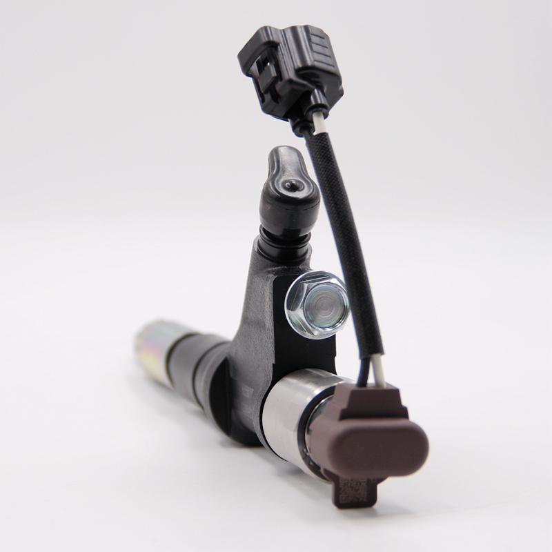 common rail injector 23670-E0260 095000-5460 injector for HINO J07E, J07E-T UD Trucks injector nozzle 23670-E0260 095000-5460