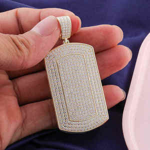 สร้อยคอจี้รูปกากบาทประดับเพชรโมอิสซาไนต์ทรงเหลี่ยมเจียระไนแบบบริลเลียนท์ VVS เงินแท้ 925 ขนาดสั่งทำได้สำหรับขายส่ง - Product Image 1