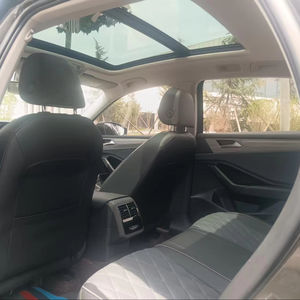 سيارة فولكس فاجن سبرينت 2023 سوداء مستعملة ذات جودة ثابتة، محرك 300TSI، 4 أبواب، 5 مقاعد، تعمل بالبنزين، مستوردة من الصين - Product Image 5