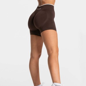 Shorts de sport OEM doux et respirants pour femme, taille haute, avec bande en V, sans couture, effet froncé aux fesses, pour le yoga et le fitness - Product Image 2