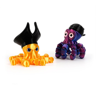 Figurine de collection Calamar Pirate Articulé, Décoration de bureau à thème océanique saisissant pour les passionnés de vie marine, Imprimée en 3D