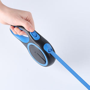 Cuerda de tracción extensible automática para entrenamiento de mascotas, correa retráctil de alta resistencia para perros pequeños y medianos de 10 pies, 16 pies y 26 pies - Product Image 4