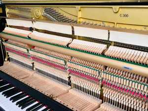 Piano Vertical Yamaha de Diseño Moderno, <span class=keywords><strong>Segunda</strong></span> <span class=keywords><strong>Mano</strong></span>, Hecho en Japón, Tono Cálido y Duradero, Envío Global - Product Image 4