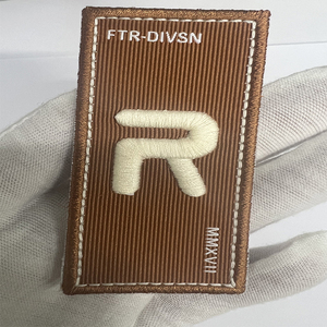 Etiquetas Tejidas con Diseño Personalizado y Parches Bordados en 3D, Aptas para Ropa, Sombreros y Bolsos - Product Image 5