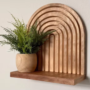 رف خشبي صلب مقوس ومنحوت، رف عرض جداري من خشب الصنوبر الطبيعي لغرفة الدراسة والتخزين. - Product Image 1