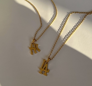 18k oro PVD placcato in acciaio inox impermeabile Sport NY collana pendente New York Los Angeles collana stile Street gioielli