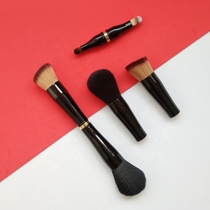 FYD Bộ Cọ Trang Điểm Mini 4 Trong 1 Cầm Tay Nhãn Hiệu Riêng Bộ Cọ Trang Điểm Đa Năng Sang Trọng - Product Image 5