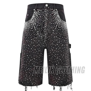 Pantalones Cortos Bermuda de Diseño Personalizado para Hombre, Jeans con Cristales y Pedrería, Jeans con Dobladillo sin Rematar, Pantalones Cortos de Mezclilla para Hombre - Product Image 1
