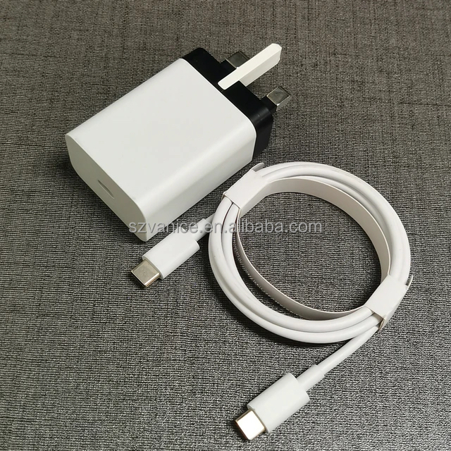Cargador UK 30W + Cable C-C Blanco