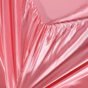 Drap de lit ajusté élastique en Satin de couleur unie avec poche profonde personnalisable de différentes tailles, semblable à de la soie - Product Image 3