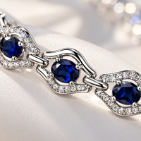 Bracelet en argent sterling 925 avec maillons saphir et accents de zirconium cubique bleu, fournisseur OEM/ODM de bijoux à marque privée pour femmes