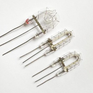 หลอดไฟซีนอนสำหรับระบบไฟเตือนพร้อมประสิทธิภาพที่เชื่อถือได้ ควบคุมต้นทุนตลอดอายุการใช้งาน และมั่นใจในความได้รับการรับรอง - Product Image 1