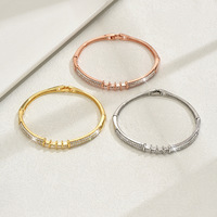 Bracelet jonc articulé élégant pour femme, double rangée de strass, motif géométrique, bague décorative, multicolore, pour le quotidien, les fêtes, cadeau de bijoux