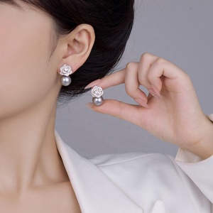 Women's Retro Style New Fashionable <b>Stud</b> Earrings Light Luxury Simple High-end Charm Camellia S925 <b>Silver</b> Needle Pearl Accents - Product Image 2