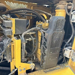 Mini-pelleuse d'occasion Caterpillar 310 de 10 tonnes, modèle 2021, moteur américain, prix abordable, en stock - Product Image 4