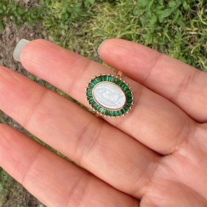 Bague religieuse pour femme en or véritable 18 carats plaqué or, Vierge Marie, coquille blanche, Notre-Dame <span class=keywords><strong>de</strong></span> <span class=keywords><strong>Guadalupe</strong></span>, sertie <span class=keywords><strong>de</strong></span> zirconiums cubiques, bijoux catholiques - Product Image 4