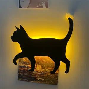 Op Maat Gemaakte Creatieve Dieren Schattige Kat Kitty Giraffe Wandlamp Woonkamer Slaapkamer Villa Nordic Decoratief Geluid Controle Wandlamp