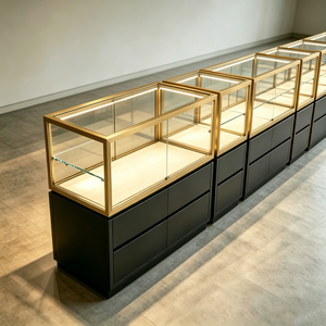 <span class=keywords><strong>Design</strong></span> per Negozi al Dettaglio, Arredamento per Negozi, Scaffali in Vetro, Vetrina Espositiva per Gioielli, Espositore in Vetro per Gioiellerie - Product Image 3