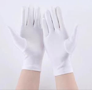 Guantes de Algodón Blanco Suave con Banda Elástica, Cierre de Broche, Puntos de PVC, Textura Suave para Camareros, Ceremonias Funerarias, Absorbentes de Sudor - Product Image 1