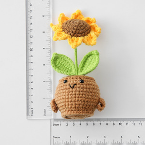 2025ใหม่ทำด้วยมือโครเชต์ลายดอกทานตะวันพร้อมอารมณ์เชิงบวกตุ๊กตาโครเชต์กระถางปลูกต้นไม้ของขวัญวันคริสต์มาส - Product Image 4