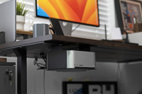 Bureau debout moderne haut de gamme SAMDI en noyer avec plateau métallique réglable en hauteur (720-1170 mm) – Mobilier de bureau stable et de haute qualité