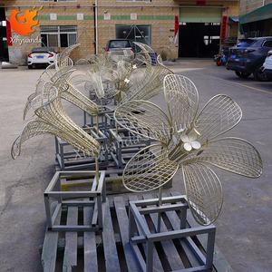 Escultura de flor pintada de acero inoxidable para exteriores, adornos decorativos de Metal abstractos de forma especial para paisaje verde de parque - Product Image 4
