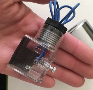 24V <b>12V</b> Hydraulic Solenoid Part LED <b>Plug</b> - Product Image 3