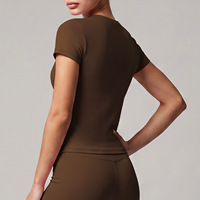 T-shirt de sport à manches courtes pour femme, col rond, coupe ajustée, haut de yoga, haut de sport, vêtements de fitness pour femme