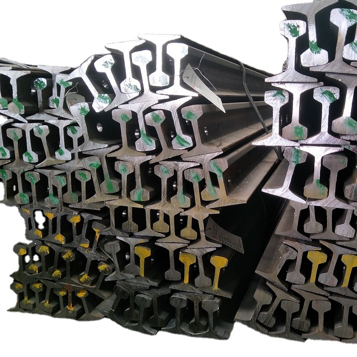 Поставка с фабрики Китая 18 кг (P18) рельса с 8 м на штуку и 55Q материал