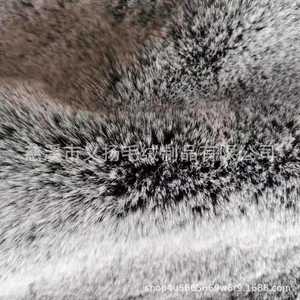 Tissu en fausse fourrure pelucheuse 58/60 pouces, polyester acrylique teint en filature, pour vêtements, avec support tissé - Product Image 3