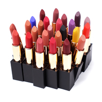 Vente en gros Logo personnalisé à base de minéraux Vegan Matte Lipstick Fashion Style avec ingrédients naturels