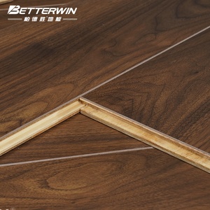 Le <span class=keywords><strong>parquet</strong></span> américain à trois couches d'eucalyptus/<span class=keywords><strong>pin</strong></span>/bouleau a machiné le plancher en bois solide - Product Image 6