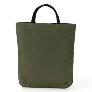 Bolso tote de nailon de gran capacidad para mujer, informal, de moda, para compras, portátil, de mano. - Product Image 2